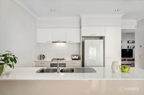 Property photo of 38 Cadman Avenue West Hoxton NSW 2171