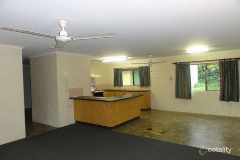 Property photo of 9 Tracey Close Woree QLD 4868