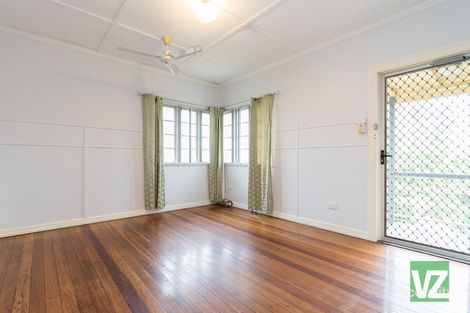 Property photo of 33 Elrose Street Keperra QLD 4054