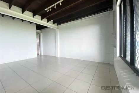 Property photo of 235 Golden Four Drive Bilinga QLD 4225