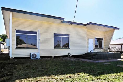 Property photo of 22 Nineteenth Avenue Parkside QLD 4825