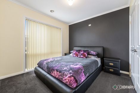 Property photo of 17 Hillview Drive Carrum Downs VIC 3201