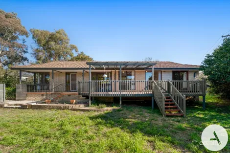 12 HENSMAN ST, LATHAM, ACT 2615