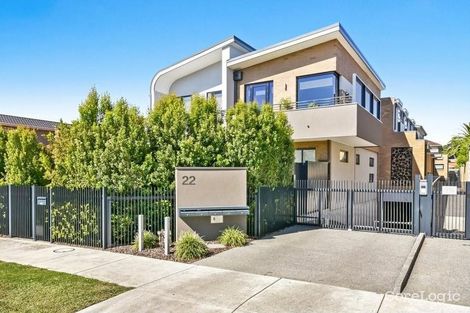 Property photo of 1/22 Station Avenue McKinnon VIC 3204