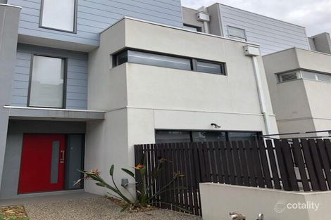 Property photo of 4/25 Boathouse Drive Caroline Springs VIC 3023