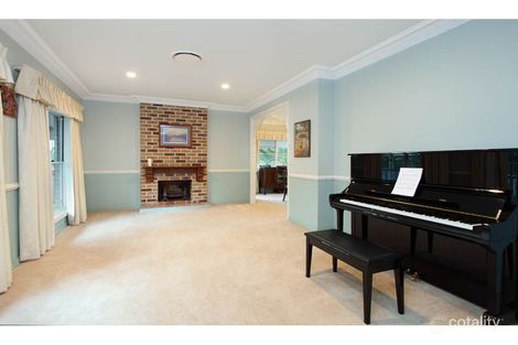 Property photo of 12 Martens Place Brookfield QLD 4069