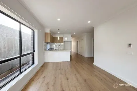 Property photo of 35 Carmichael Road Craigieburn VIC 3064