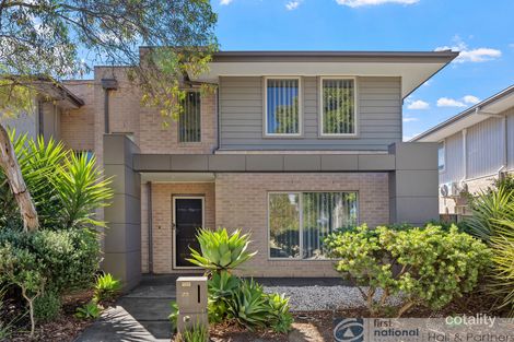 30 Hidden Grove Bvd, Keysborough, VIC 3173