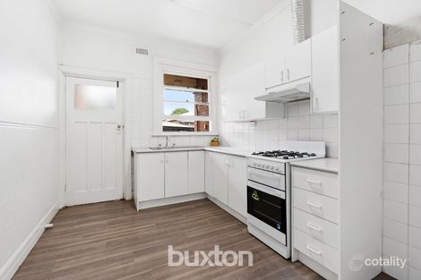 Property photo of 10 Oak Grove Ripponlea VIC 3185