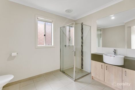 Property photo of 54 Cloverdale Road Tarneit VIC 3029
