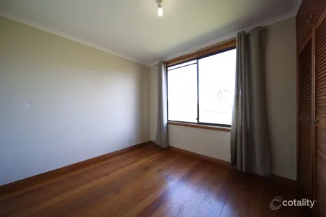 Property photo of 17 Shield Street Zeehan TAS 7469