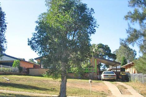 24 Warrimoo Dr, Quakers Hill, NSW 2763
