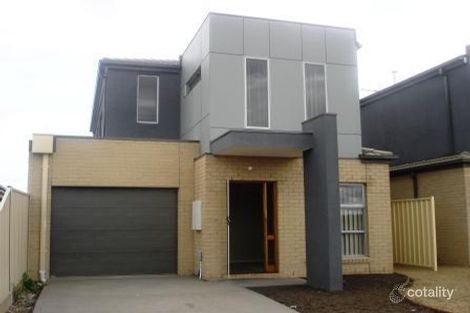 1/11 Vasto Dr, Point Cook, VIC 3030