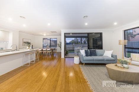 Property photo of 35 Wilson Road Glen Waverley VIC 3150