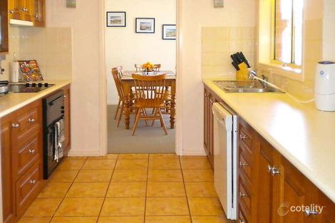 Property photo of 3 Gidgee Place Glenfield Park NSW 2650