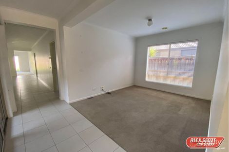 Property photo of 54 Sussex Avenue Cranbourne North VIC 3977