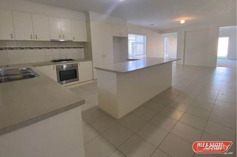 Property photo of 54 Sussex Avenue Cranbourne North VIC 3977