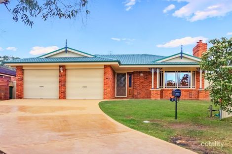 Property photo of 8 Anchorage Circle Summerland Point NSW 2259