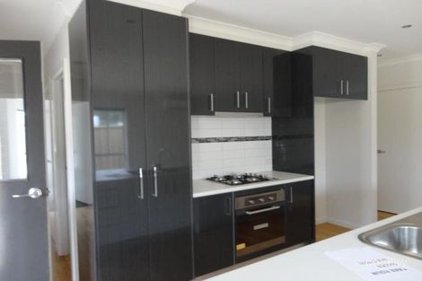 Property photo of 8/18A Emmett Street Golden Square VIC 3555