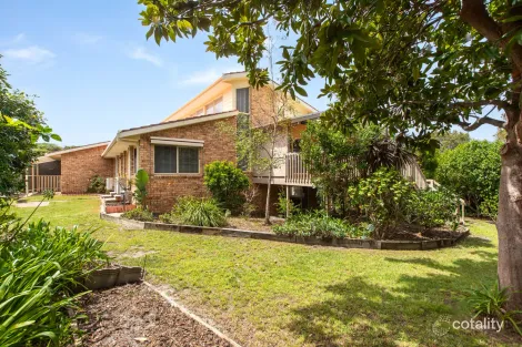 Property photo of 3 Telopea Crescent Tura Beach NSW 2548