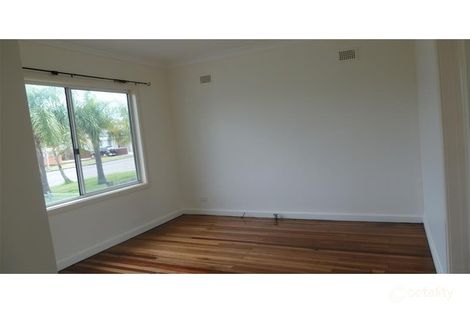 Property photo of 7 Old Kent Road Greenacre NSW 2190