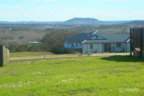 Property photo of 9 Dodson Crescent Mount Kynoch QLD 4350