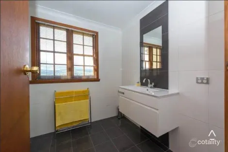 Property photo of 17 Beech Road Norwood TAS 7250