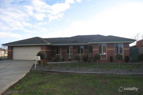 Property photo of 2 Honeysuckle Place Hoppers Crossing VIC 3029