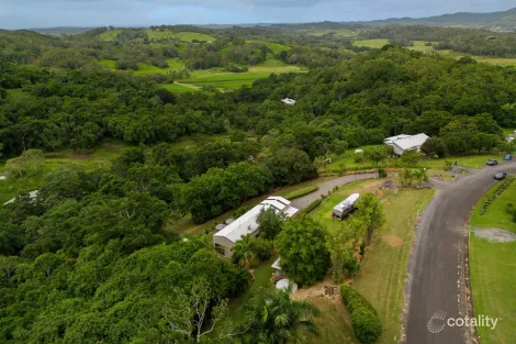 Property photo of 10 Bayview Drive Habana QLD 4740