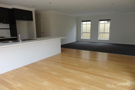 Property photo of 8/18A Emmett Street Golden Square VIC 3555