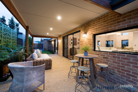 Property photo of 2 Bradstocks Grove Southern River WA 6110