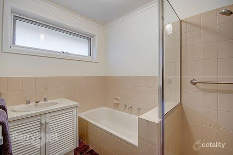 Property photo of 73 Thornhill Road Highton VIC 3216