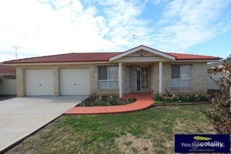 104 Grand Junction Rd, Yass, NSW 2582