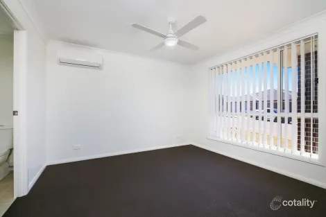 Property photo of 2/3 Academic Street Thrumster NSW 2444