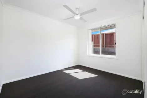 Property photo of 2/3 Academic Street Thrumster NSW 2444