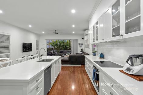 Property photo of 32 Lay Street Upper Mount Gravatt QLD 4122