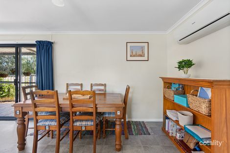 Property photo of 2/32 Gene Street Emerald QLD 4720
