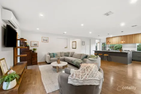 Property photo of 16 Knowles Grove Point Lonsdale VIC 3225