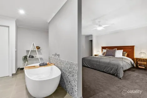 Property photo of 16 Knowles Grove Point Lonsdale VIC 3225