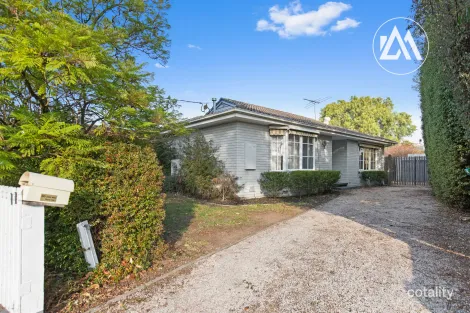 Property photo of 11 Craig Avenue Tyabb VIC 3913