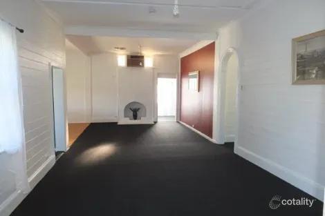 Property photo of 11 Goobar Street Narrabri NSW 2390