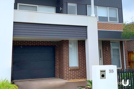 Property photo of 55 Indigo Crescent Denham Court NSW 2565