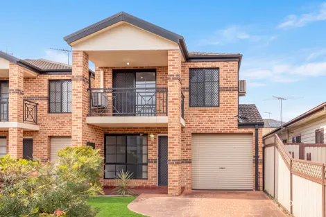 1/64 Prince St, Canley Heights, NSW 2166