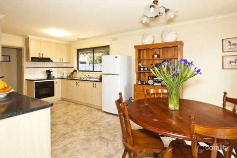 Property photo of 1 Malbec Drive Mount Clear VIC 3350