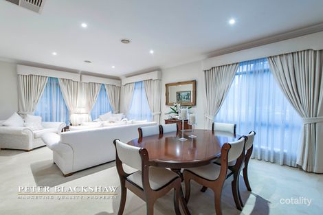 Property photo of 5 Matthews Place Gowrie ACT 2904