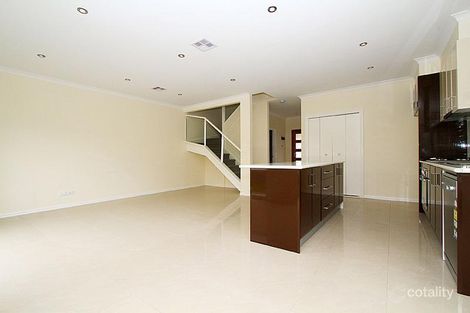 Property photo of 3/18 Miranda Road Reservoir VIC 3073