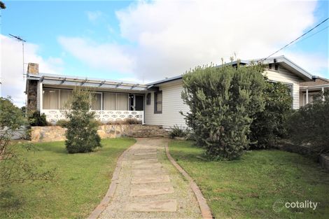 18 Maurice St, Herne Hill, VIC 3218