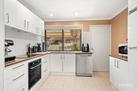 Property photo of 15 Perratt Close Lisarow NSW 2250