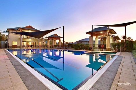 Property photo of 16 Augusta Crescent Mount Ommaney QLD 4074
