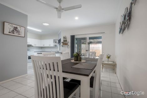 Property photo of 4 Summerhill Drive Mooroobool QLD 4870
